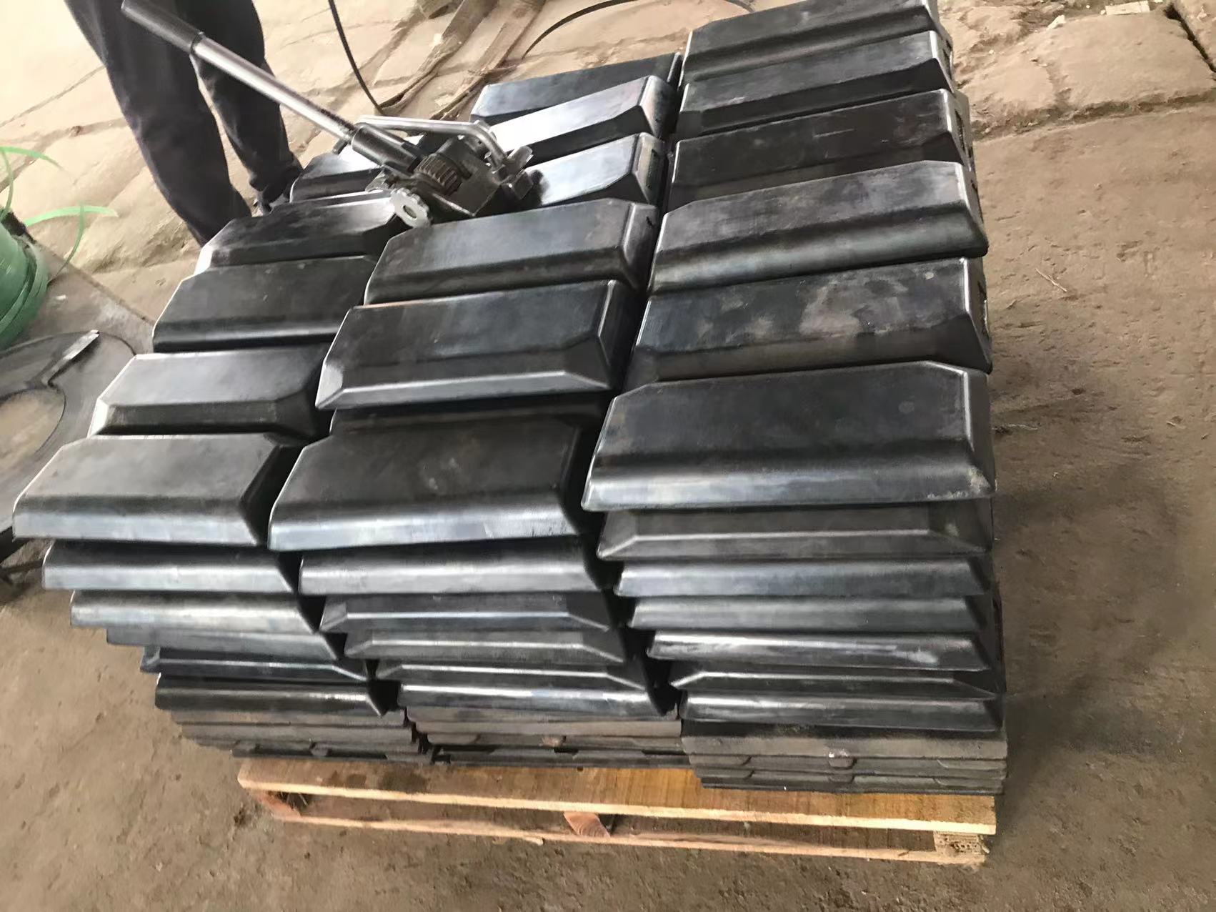 分体式履带 分体式履带